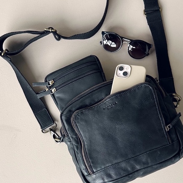Emery Crossbody washed skind